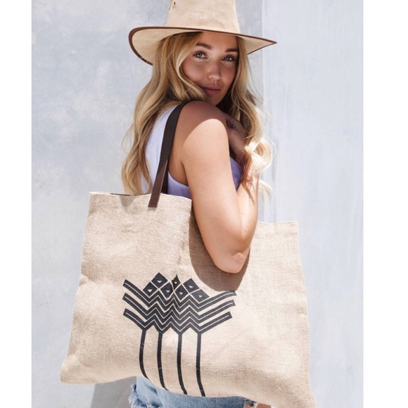 the beach people tote